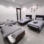Flat 2, Close To Countryside & Beaches L-Imgarr