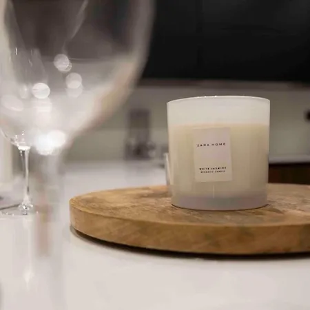 Flat 2, Close To Countryside & Beaches Διαμέρισμα